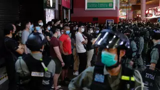 Военное положение из-за коронавируса ввели еще в одном городе Китая