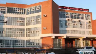 В Атырау переполнена больница с коронавирусом