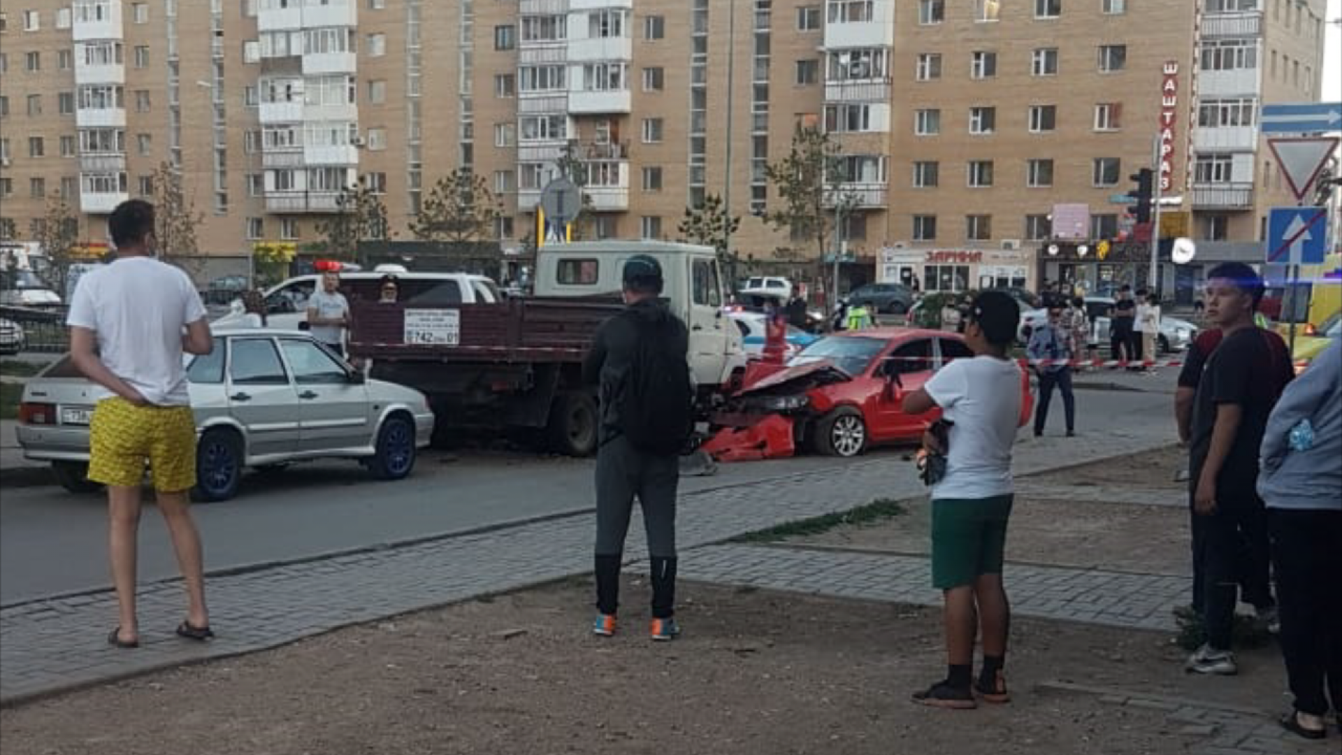 Мая нурсултан беременна. ДТП В Нурсултане вчера. 22.06. 2021 Сбили ребёнка Тобольск. Мужик сбил ребёнка за рулём пьяным.