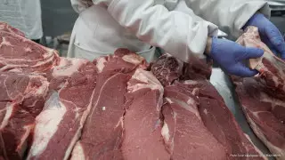 Передается ли коронавирус через еду, рассказали эксперты