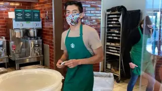 27 тысяч долларов чаевых получил бариста, который отказал клиенту без маски