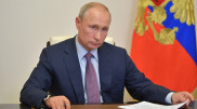 Путин внес поправки в конституцию России
