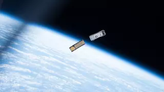 Ярчайшую за последние семь лет комету сфотографировал космонавт