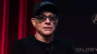 Жан-Клод ван Дамм отреагировал на смерть отца Хабиба Нурмагомедова