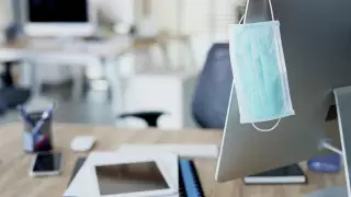 Заражение коронавирусом на работе: кому положена компенсация