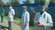 Акимат решил не наказывать главврача за акцию с шымкентскими медиками