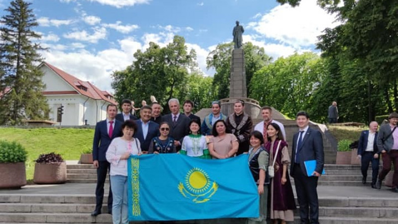 Фото: facebook.com/Посольство Казахстана в Украине