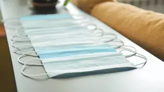 Члены ОПГ вывозили из Казахстана маски, вырученные деньги тратили на брендовые вещи