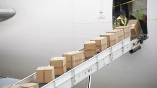 33 тонны лекарств от коронавируса привезли в Алматы