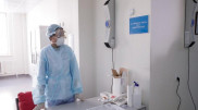 Победить COVID-19: пациенты столичных больниц благодарят врачей за профессионализм