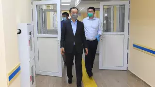 В новых зданиях роддома и социального центра в Алматы откроют ковидные госпитали