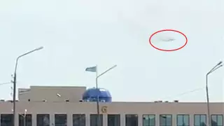 Самолет с дымом над Атырау: видео объяснили специалисты