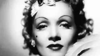 Тогда наши девочки могли краснеть. Как пионер из Каскелена влюбился в Марлен Дитрих