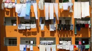 Сушка белья на улице может спровоцировать рак - ученый