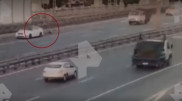 Мужчина на ходу выпрыгнул из багажника авто, спасаясь от похитителей в Москве