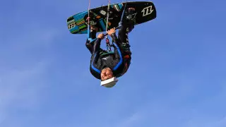 Оседлать Чилик, Балхаш и Запад. Что такое кайтсерфинг и где им заняться в Казахстане