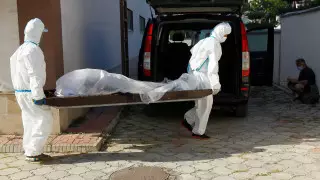 "Все наши врачи умирают". Опубликована пугающая запись из больницы в Чолпон-Ате