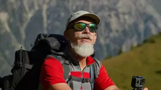 "Пипл-мотиватор". Как 55-летний дядя Вадя ввел моду на приключенческий бег