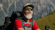 "Пипл-мотиватор". Как 55-летний дядя Вадя ввел моду на приключенческий бег