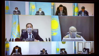 МВК рассмотрела поручение Токаева по продлению карантина