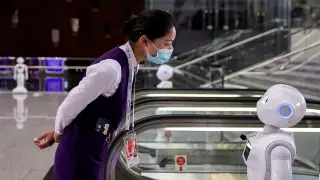 Человечество нескоро выработает коллективный иммунитет к COVID-19 - ВОЗ