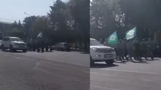 Бывшие десантники прошлись маршем и получили штрафы в Павлодаре