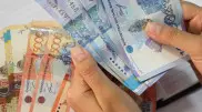 Названа среднемесячная зарплата в Алматы и Нур-Султане