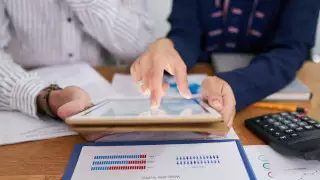 Министр ответил на вопрос о "занижении статистики" по коронавирусу в Казахстане