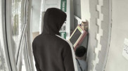 Серийные взломщики терминалов орудовали в Алматы