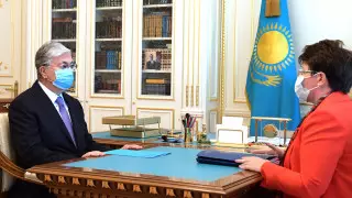 Токаев заслушал отчет о расходовании антикризисных денег