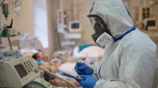 За сутки коронавирус диагностировали еще у 980 казахстанцев