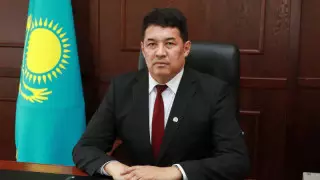 Новый аким Павлодара опубликовал свой номер WhatsApp