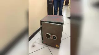 Алматинец за 10 минут украл сейф с 16 миллионами тенге из офиса