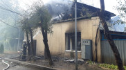 Тело мужчины нашли под завалами после взрыва баллона в Алматы