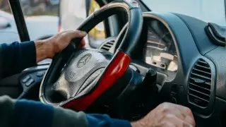 320 состоящих на учете в психодиспансере получили права в Актобе