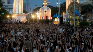 Крупные антиправительственные демонстрации прошли в Таиланде