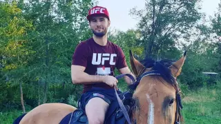 Еще один казахстанец дебютирует в UFC: ему прочат в соперники брата Хабиба