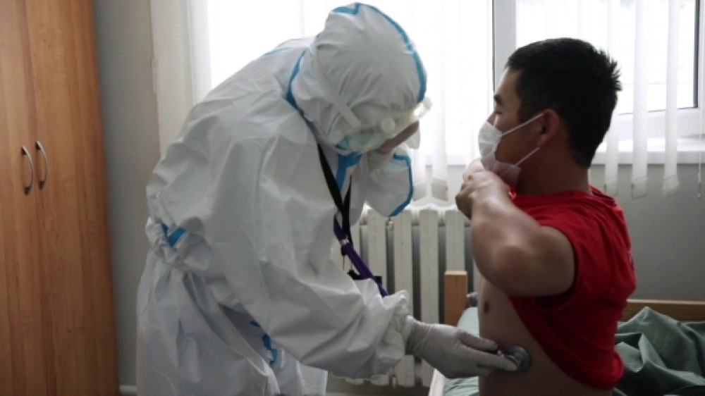 На треть сократили список умерших от коронавируса в Кыргызстане