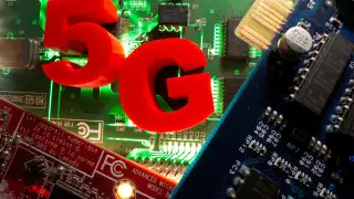 "Не подходить к телефонам и телевизорам". Казахстанцы получают рассылку о 5G