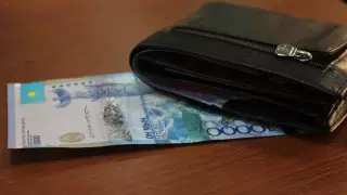 Токаев поручил запретить УДО для коррупционеров