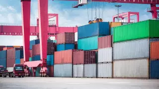 Насколько упала внешняя торговля Казахстана, рассказал министр