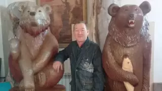 "Мастер и медведи". Как трудовик спорил с Кыдырали Болмановым и обрадовал Розу Рымбаеву