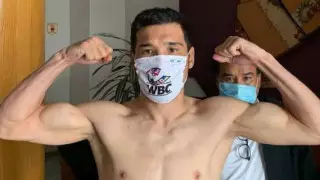 Даурен Елеусинов проиграл мексиканцу бой за титул от WBC