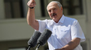 "Чего ты молчишь?": Лукашенко поблагодарил Путина