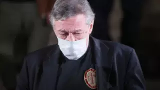 "На колени!": Ефремов нахамил оппонентам в суде