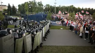 Лукашенко предупредил об угрозе "резни" в Беларуси