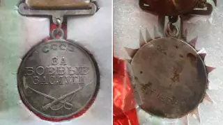 Боевая медаль помогла установить личность погибшего в годы ВОВ алматинца