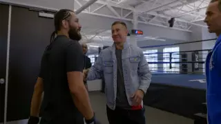 "Главный негодяй" UFC встретился с Головкиным