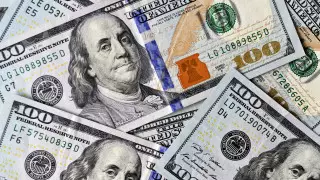 Курс доллара заметно повысился в Казахстане