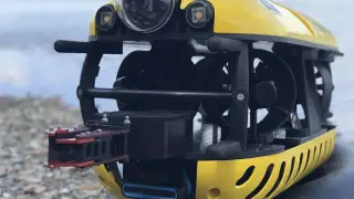 Создан подводный дрон для уборки мусора в океанах